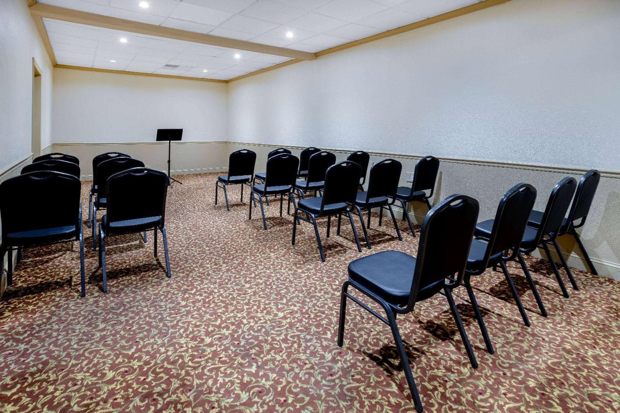 Ramada By Wyndham West Atlantic City Еґґ-Гарбор-Тауншіп Екстер'єр фото